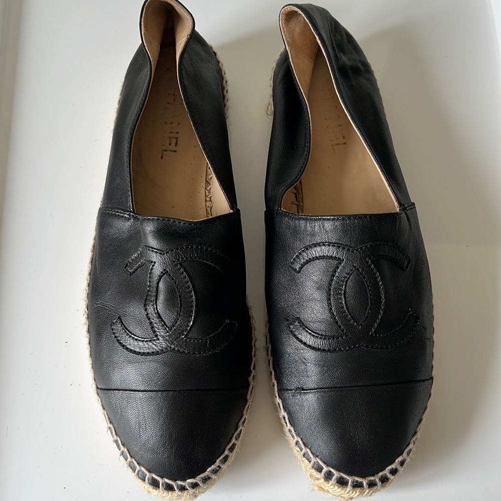 Chanel Lambskin Espadrilles in Black